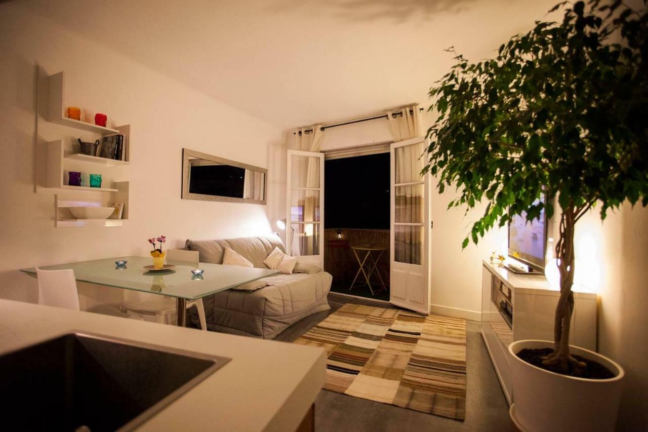 Le Piano Par Dodo-a-cassis Apartment